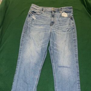 American Eagle blue mom jeans✨